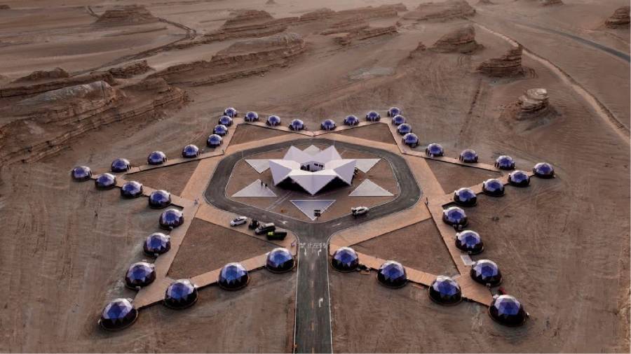 火星移民预演场——模拟外星环境的极端生存训练上城区户外野奢帐篷实验项目
